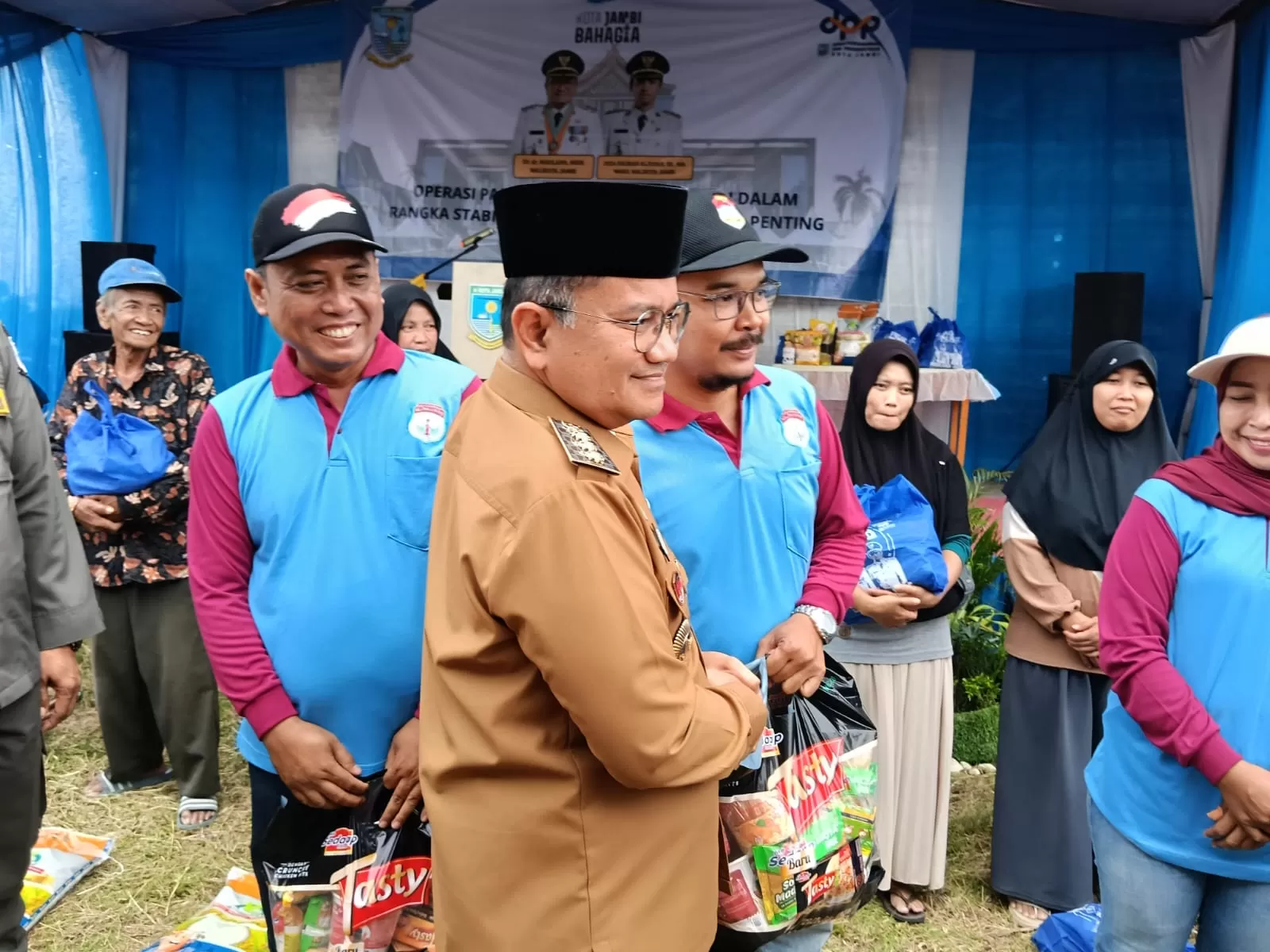 Ringankan Beban Warga Jelang Ramadan, Pemerintah Kota Jambi Sediakan 4 Ribu Paket Sembako Bersubsidi.Foto:dok.ist