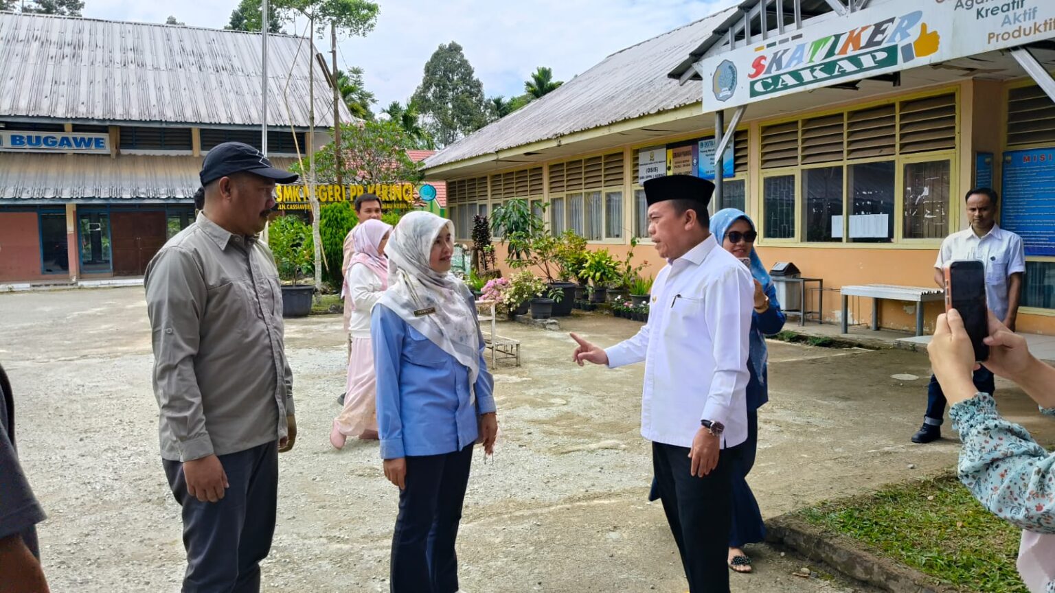 Gubernur Al Haris Tinjau SMK PP 3 Kerinci, Sekolah Mandiri dengan Pendidikan Gratis.Foto:dok.ist