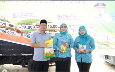 Meriahkan Bulan Suci, Bupati BBS dan Ketua TP PKK Buka Gebyar Ramadan di Jaluko.Foto:dok.ist